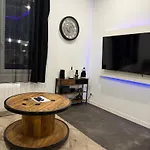 Lh Loft And Escapade A 2 Avec Jacuzzi Prive 公寓 *