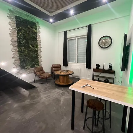 דירה Lh Loft And Escapade A 2 Avec Jacuzzi Prive *