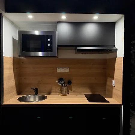 Lh Loft And Escapade A 2 Avec Jacuzzi Prive Апартаменты